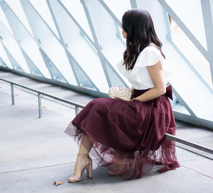 Bow tulle skirt, ruffle crop top, holiday outfit, petite fashion blog, Seattle Public Library