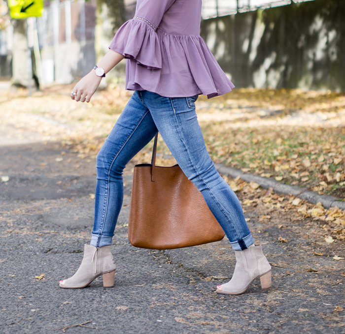 Find the perfect jeans, Fitcode review, Hudson Krista skinny jeans, Toms Majorca booties, fall outfit, petite fashion blog
