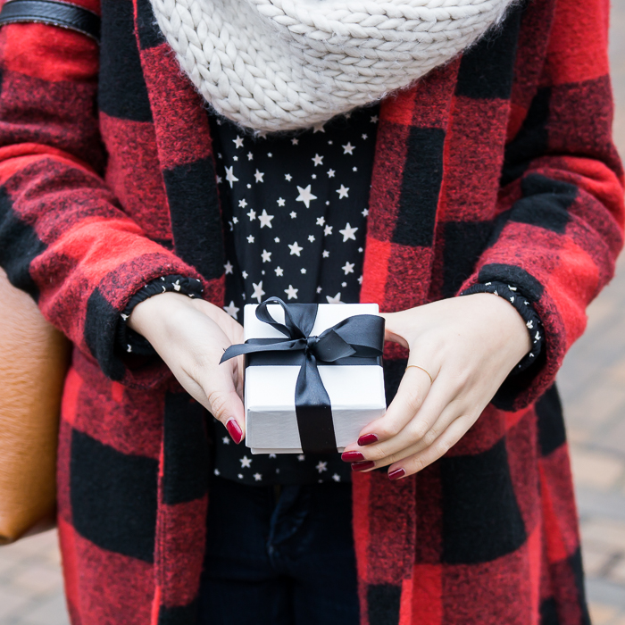 How to wear buffalo plaid print, buffalo check coat, cable knit infinity scarf, fall winter outfit, petite fashion blog