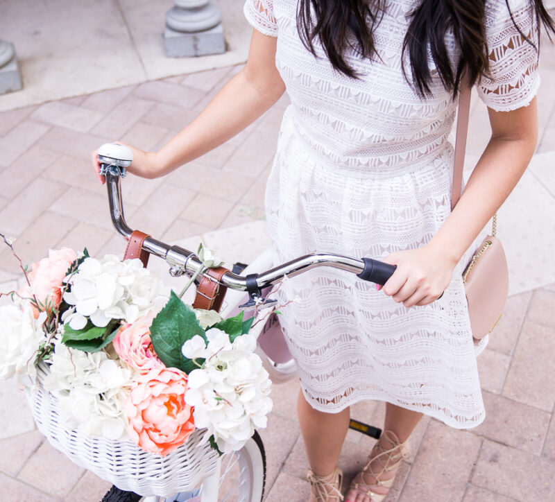 Is rewardStyle the Conference worth going? Little white dress, Rachel Parcell dress review, petite fashion blog