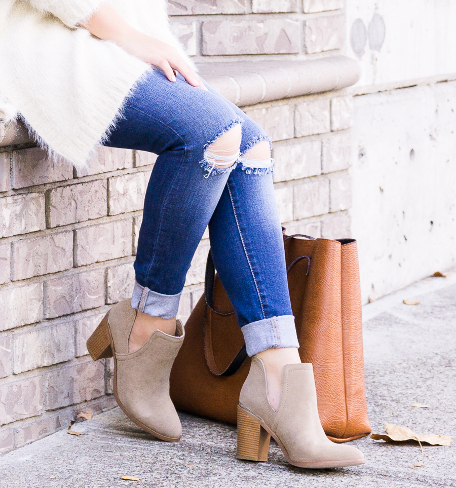 Cutout booties, casual fall outfit, fall fashion, Seattle fashion blogger