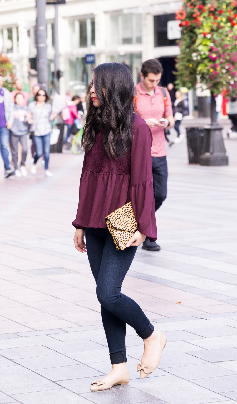 Burgundy top, bow shoes, casual style, Seattle fashion blogger