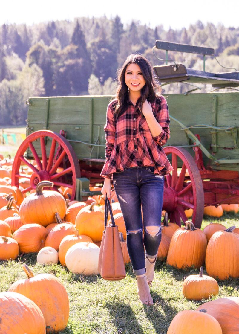 What to Wear to a Pumpkin Patch: Stylish Outfits for a Perfect Fall Day