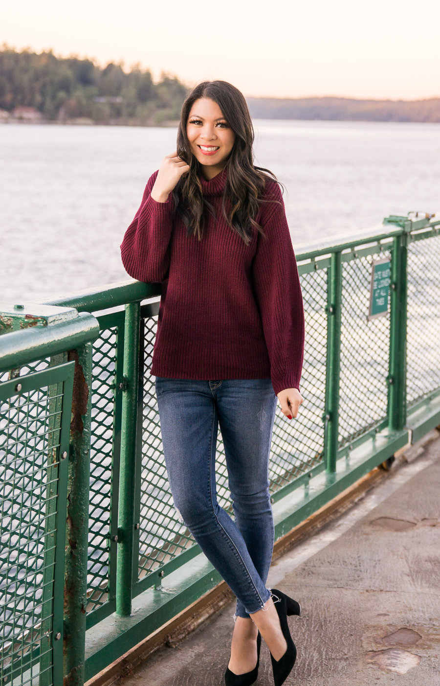 Burgundy turtleneck sweater, cheetah or leopard clutch, simple fall outfit, Seattle fashion blog, San Juan Islands Friday Harbor