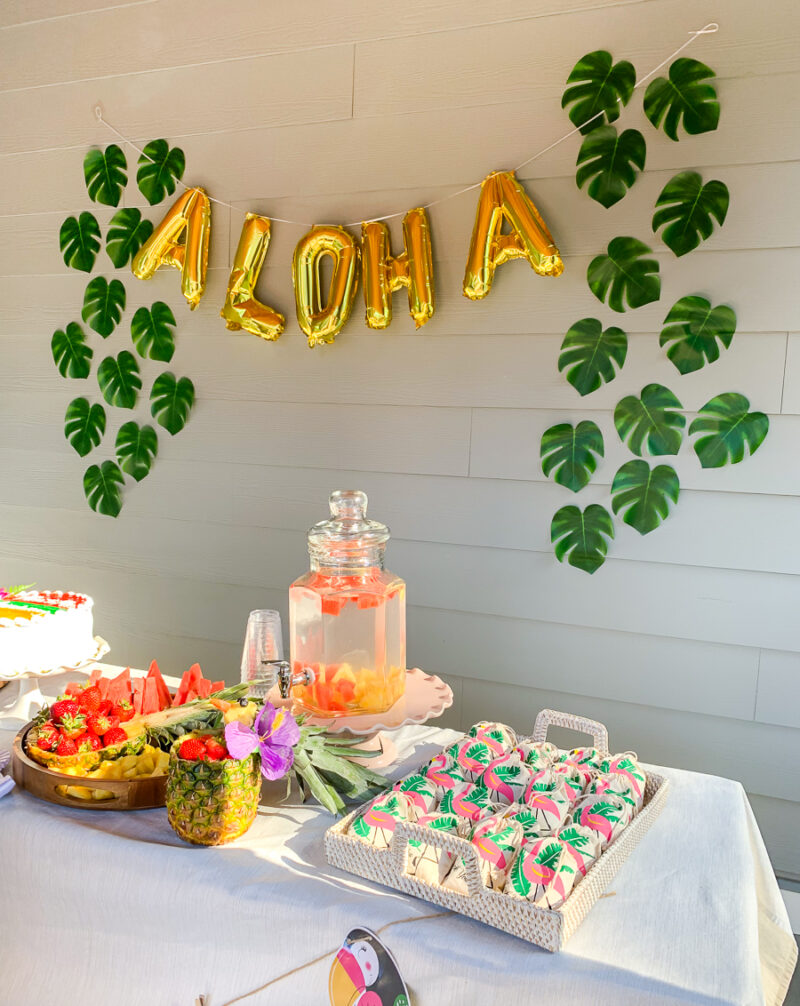 Tropical, Hawaiian theme bridal shower party, bridal shower decoration ideas, aloha balloons, palm leaves