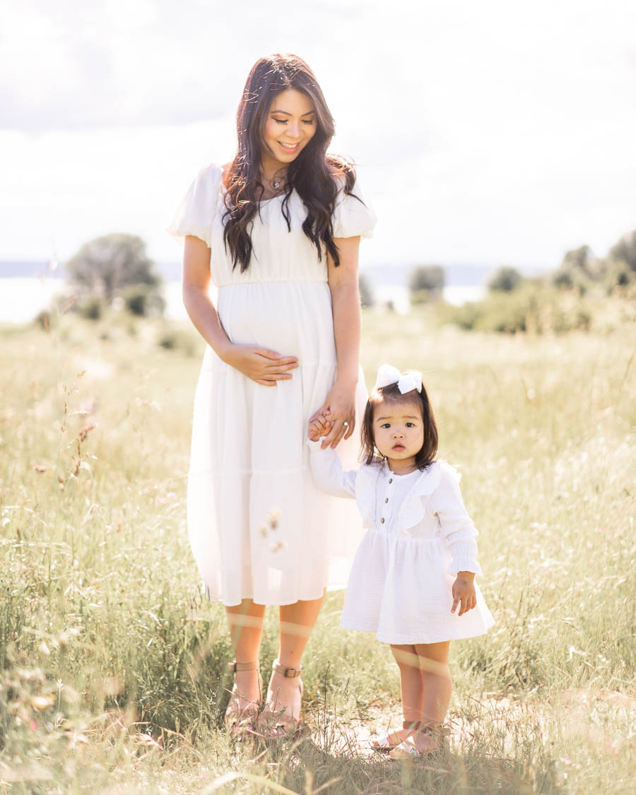 justatinabit-what-postpartum-is-really-like-cute-asian-baby-fall