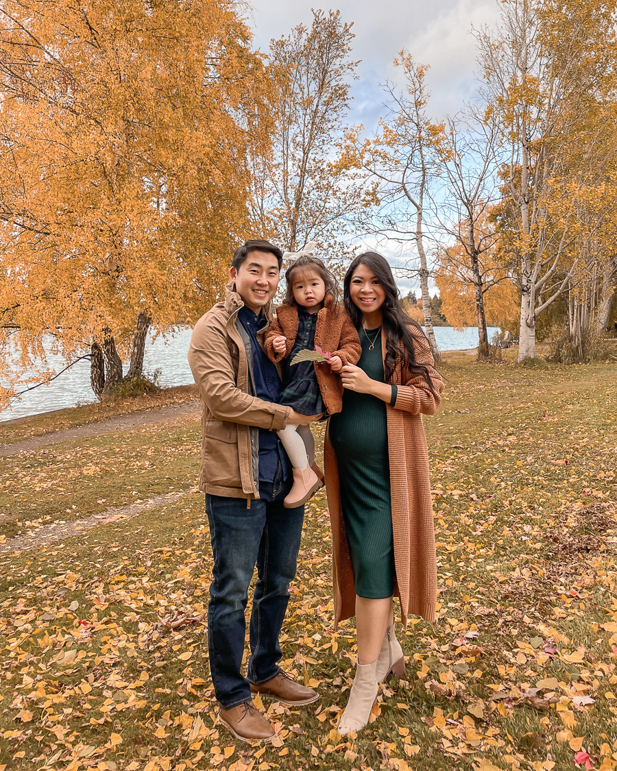 DIY family fall photos at Green Lake, second pregnancy and toddler photos, family fall outfits for photos