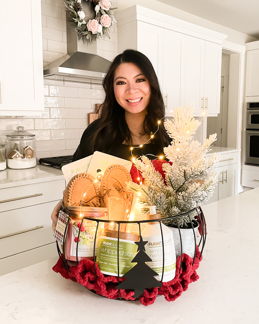 holiday gift basket, DIY gift basket, self-care gift basket