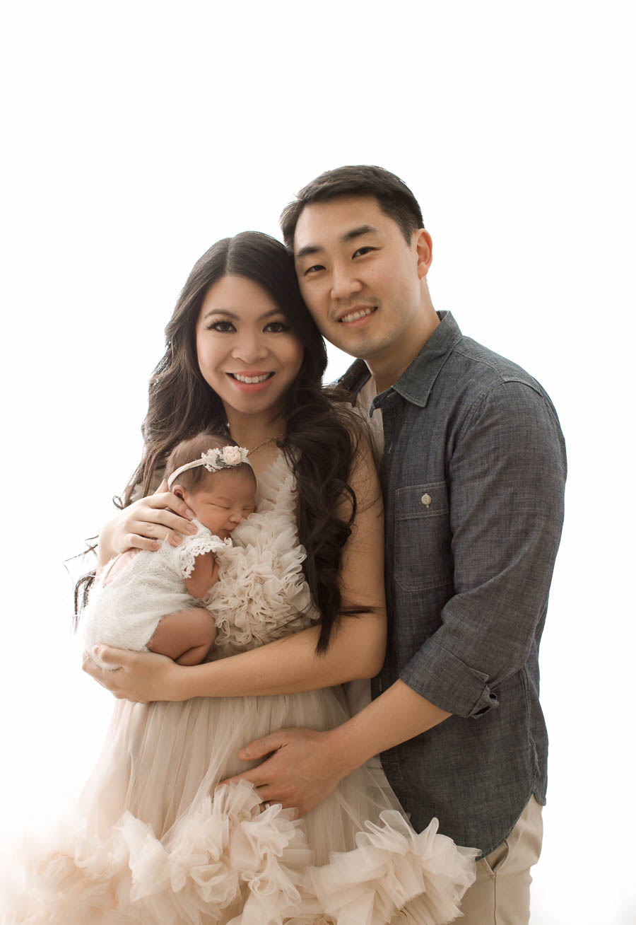 Seattle indoor studio newborn photos, Seattle blogger, family newborn photos, Asian blogger