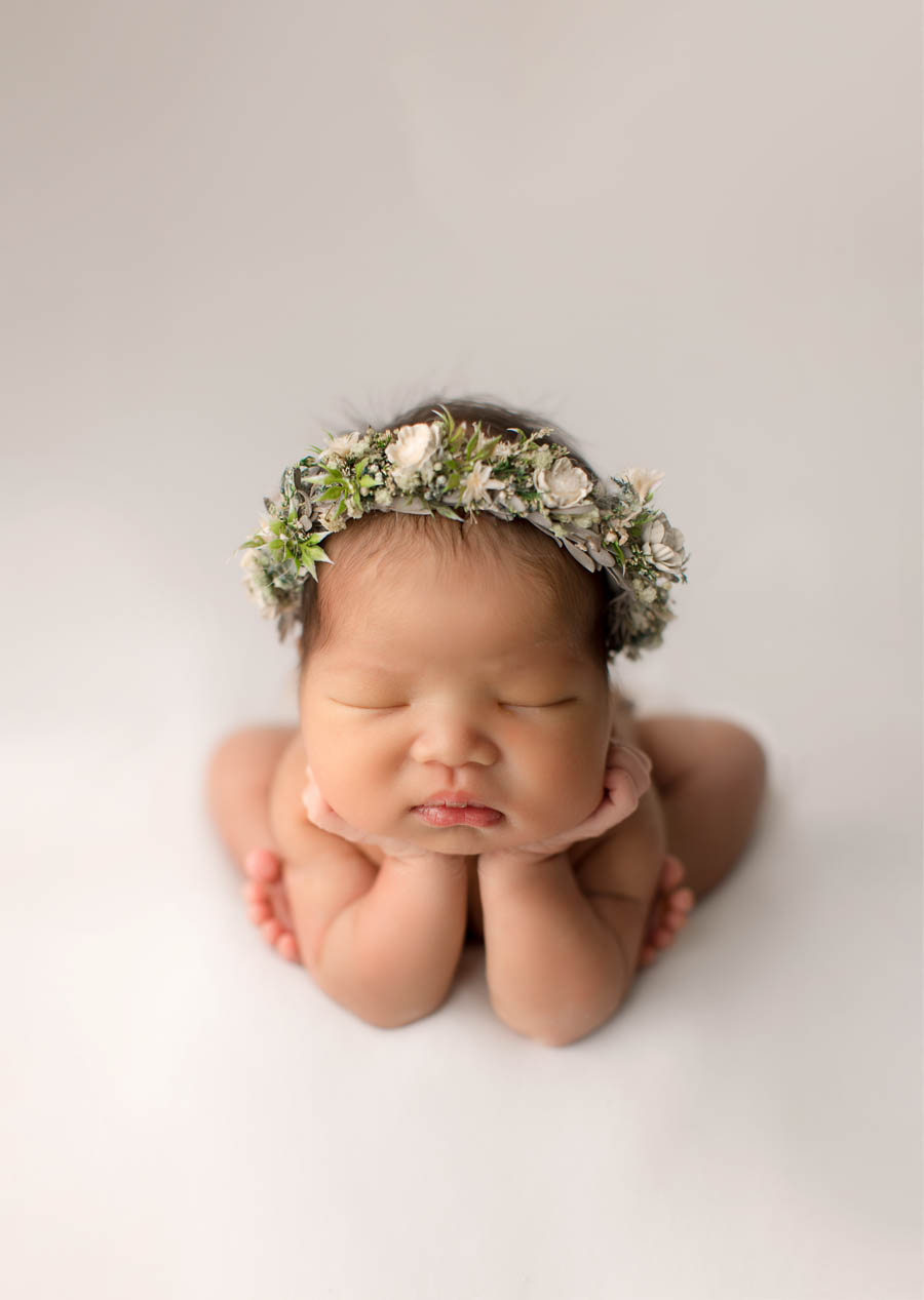 Seattle newborn photos, Seattle blogger, newborn froggy pose and flower crown