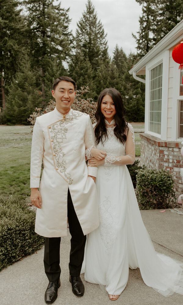 Traditional Vietnamese tea ceremony wedding, Vietnamese American, modern ao dai for women and men, Seattle fashion blogger, white wedding ao dai